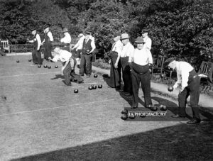 Match entre les "Chelsea Pensioners" et les "Merchant Seamen", Grande-Bretagne 1930.