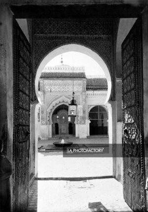 Portes de la grande mosquée de Karougine, Fez, Maroc.