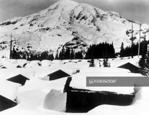 Rainier National Park à Washington, Mère Nature étend sa couverture hivernale.