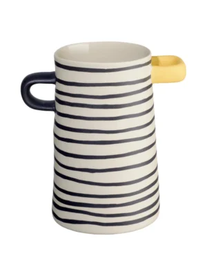 Vase, finement rayée