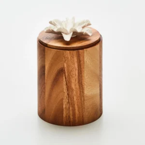 Tibu L | Boîte décorative en bois d'acacia ornée d'une fleur en céramique