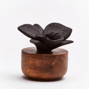 Diffuseur de parfum en bois et céramique noir Orchidée du Népal